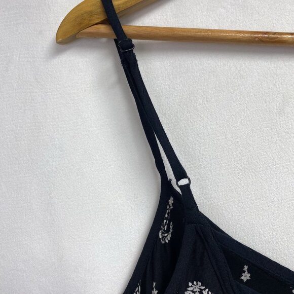 Band of Gypsies Elastic Waist Strap V-Neck Romper Women Small Black Side Pockets - Picture 14 of 16